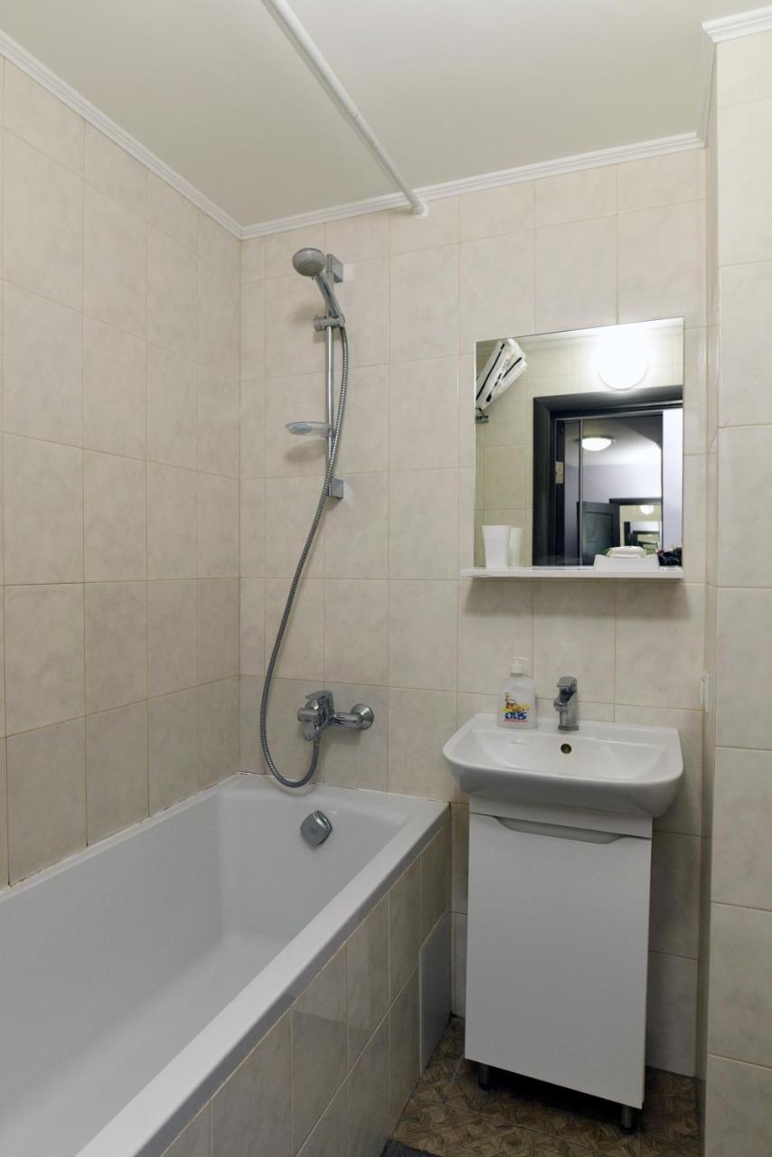 Apartament On Vasylia Lypkivskoho 24 Kijów Zewnętrze zdjęcie