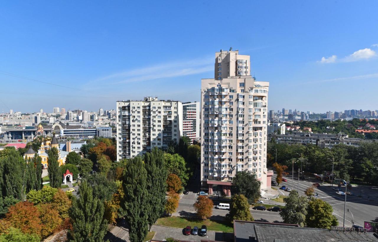 Apartament On Vasylia Lypkivskoho 24 Kijów Zewnętrze zdjęcie